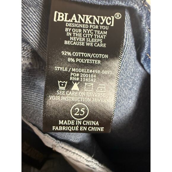 Blank NYC Denim Mini Skirt in Metallic Heart Dark Wash Size 25 - Picture 11 of 11